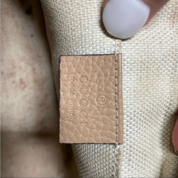 Authentic GUCCI
Pebbled Calfskin Small Soho Disco - Picture 8 of 12